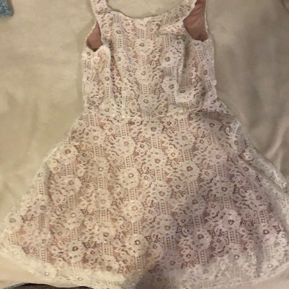 White laced dress